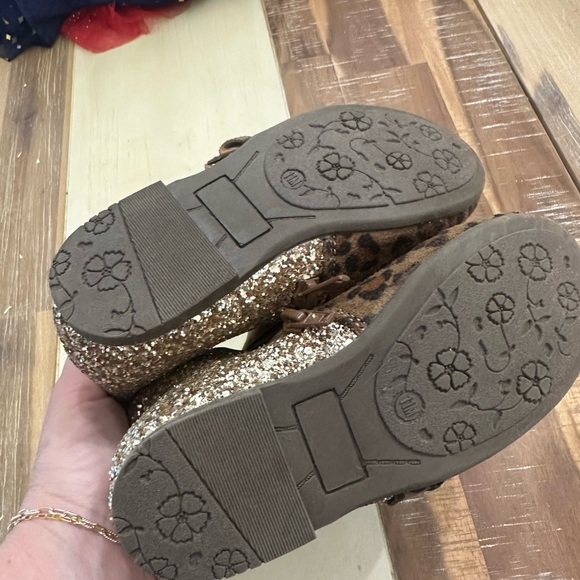 Olive & Edie girls leopard boots 11 - Picture 5 of 5